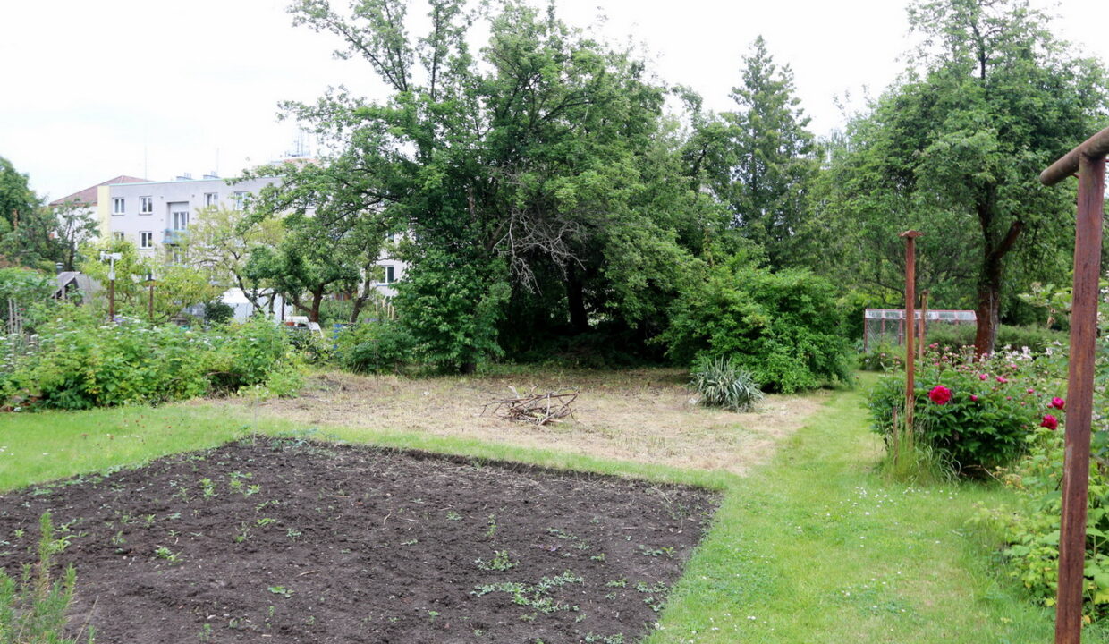 16a